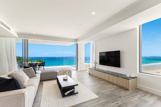 801/468 The Esplanade, QLD 4221