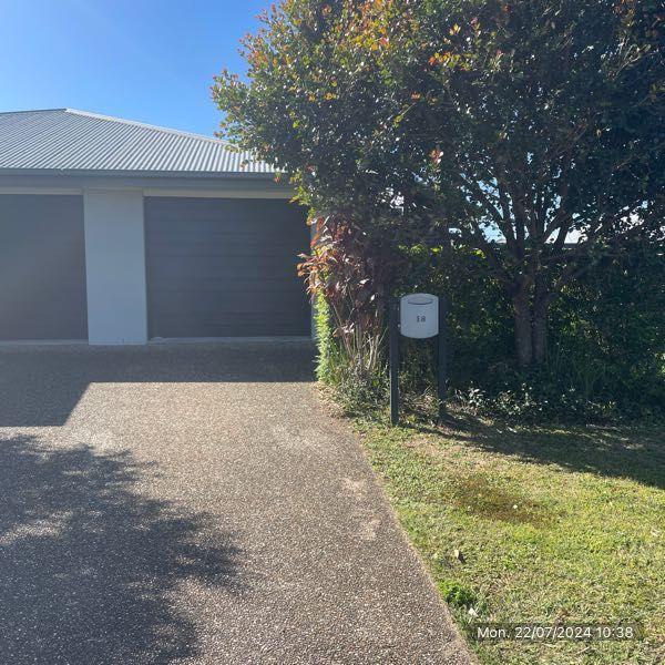 2/18 Coogera Court, QLD 4506