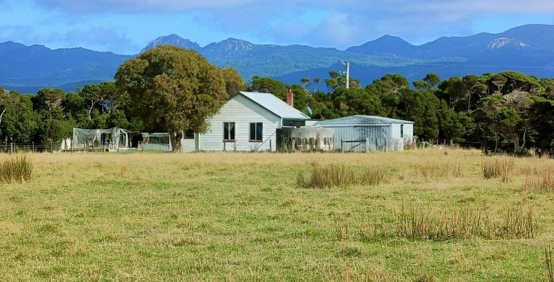 Puncheon Island, Lady Barron TAS 7255 - House for Sale