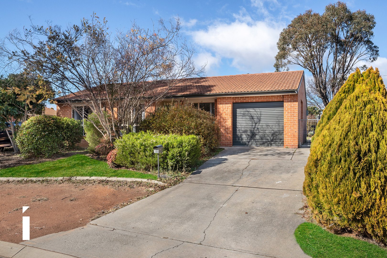 1 Ashcroft Crescent, Monash ACT 2904 Allhomes