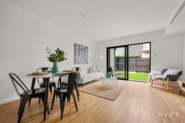 2/8 Berrigan Crescent, ACT 2602