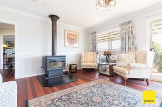 Family Room (2019-11-04)
