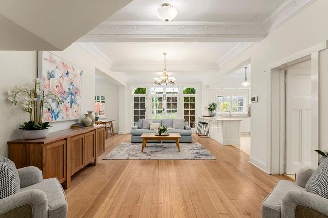 21 Pine Avenue, VIC 3124