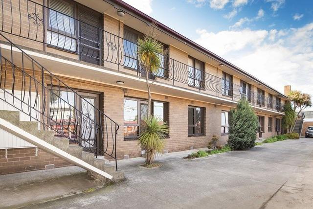5/2 Sturt St, VIC 3040