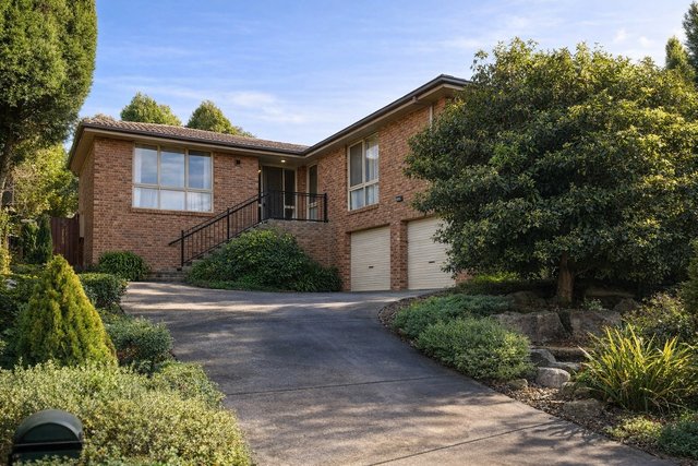 39 Holmbury Blvd, VIC 3170