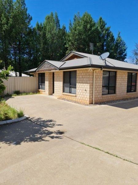 2/10 Davidson Court, QLD 4413