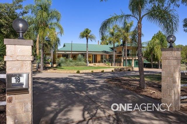 18 Kyeamba Avenue, NSW 2650