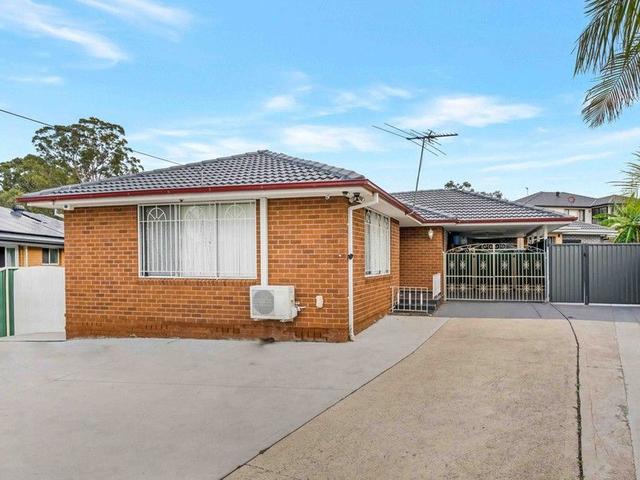 4 Charlotte Close, NSW 2170