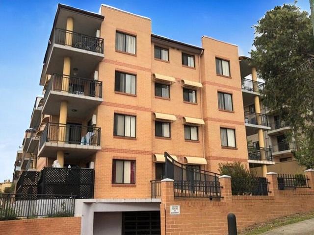 23/4-6 Clifton Street, NSW 2148