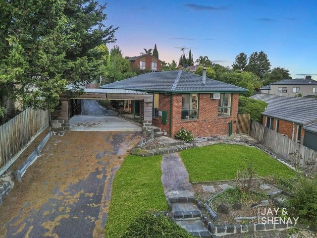 22 John Hunter Drive, VIC 3802