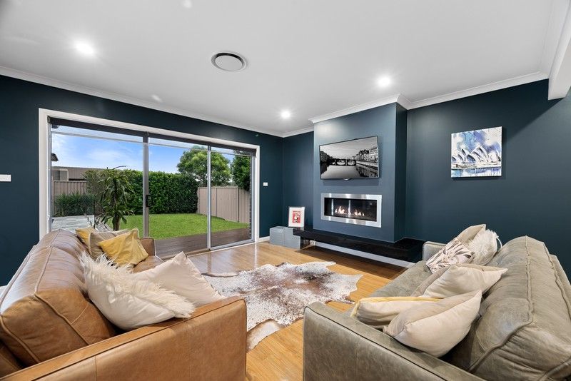 https://images.allhomes.com.au/property/photo/25fdb062e1350d7a7b669adc06c3858b_hd.jpg