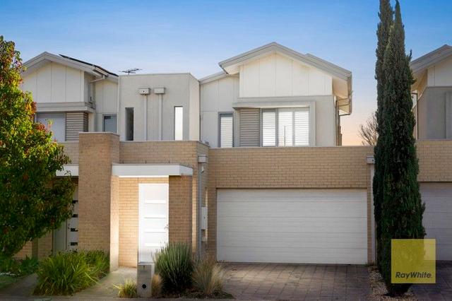 7 Broadbeach Circuit, VIC 3030