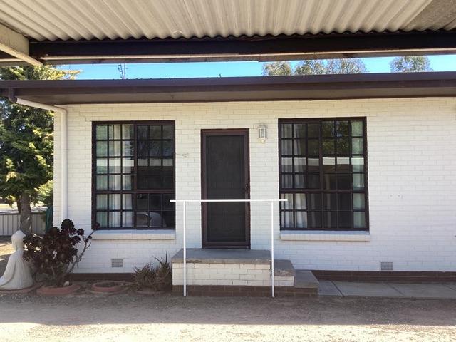 1/114 Deniliquin Street, NSW 2714