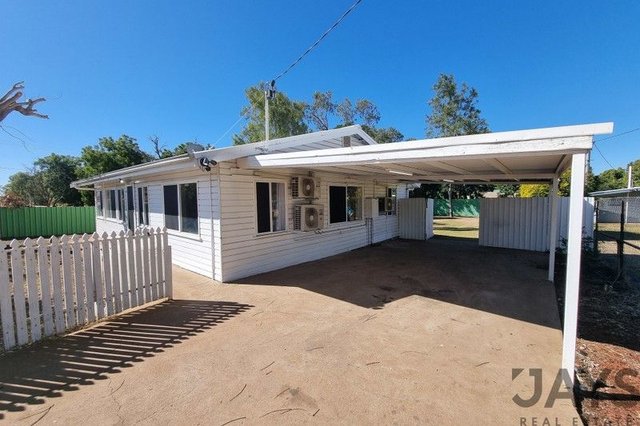 18 Railway Avenue, QLD 4825