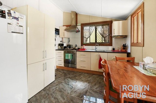 15 Alexandra Street, QLD 4754