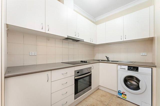 2/99 Hopewood  Crescent, NSW 2519