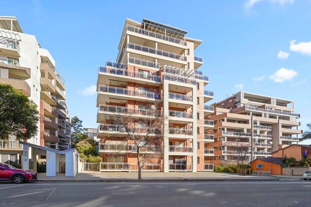 50/8-10 Lachlan  Street, NSW 2170