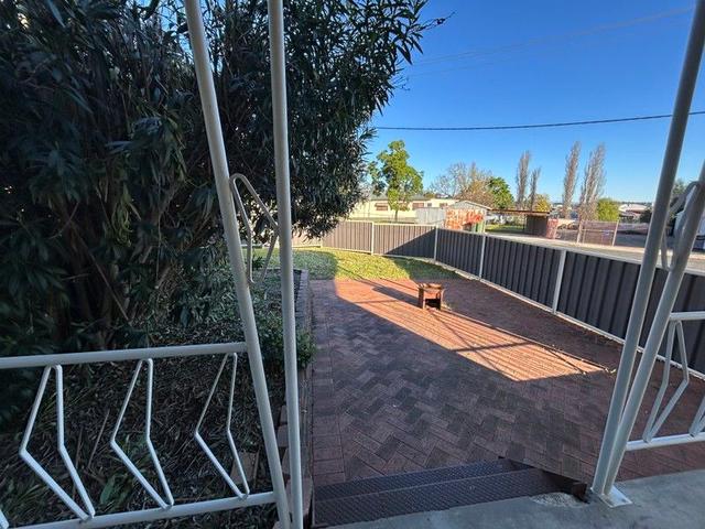 2 Curlew Crescent, NSW 2340