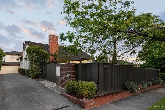 1/134 Elgar Road, VIC 3128