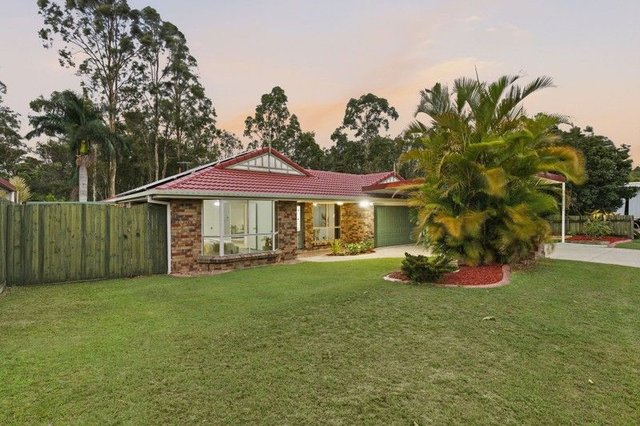 8 Silverdell Crescent, QLD 4115