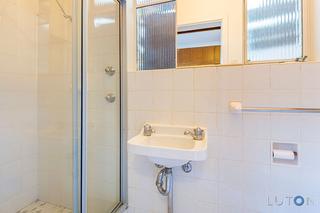 Ensuite (2016-04-13)