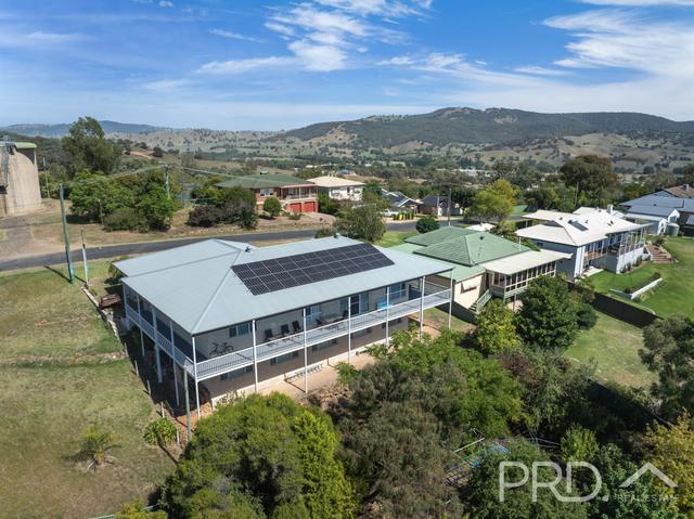 12 Godfrey Street, NSW 2720