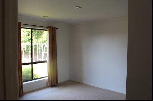 Ruth Bedford Street, ACT 2913