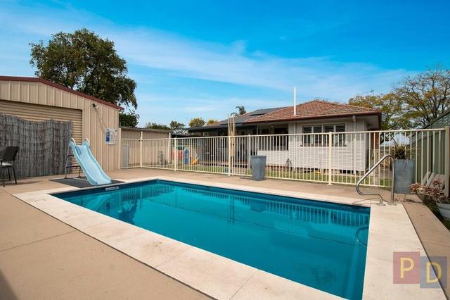 8 Railway Street, NSW 2330