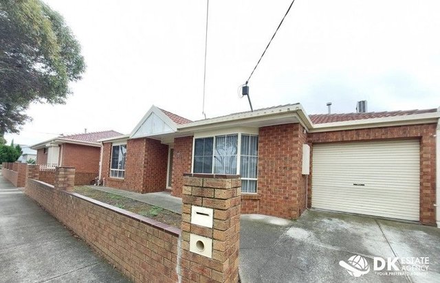 2/2 Gerald Street, VIC 3020