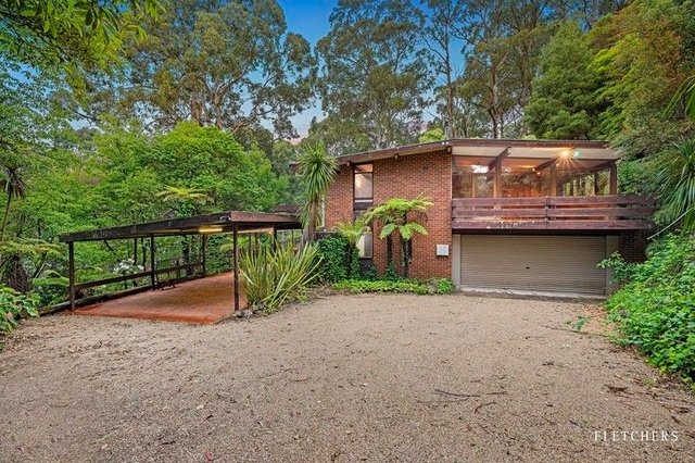 18 Woodhurst Grove, VIC 3766