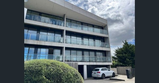 202/432 Geelong Road, VIC 3012