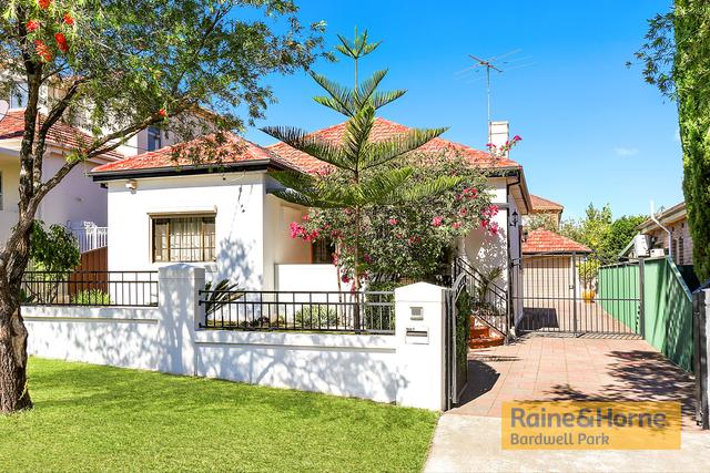 8 Hansen Avenue, NSW 2206