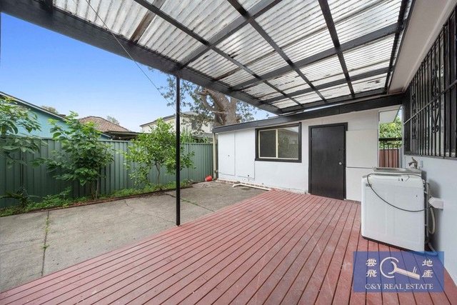 17 North Pde, NSW 2194