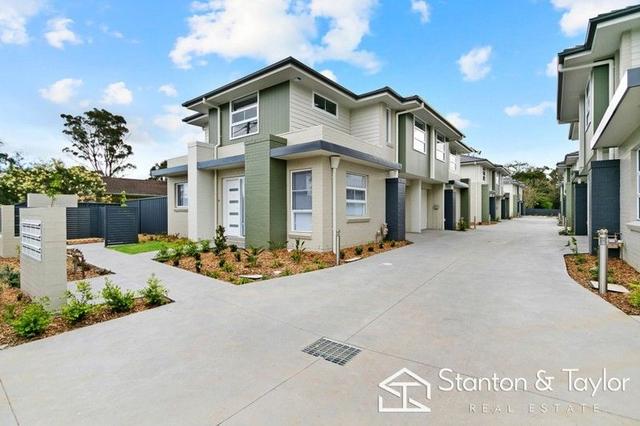 2/9 Gibson Avenue, NSW 2747