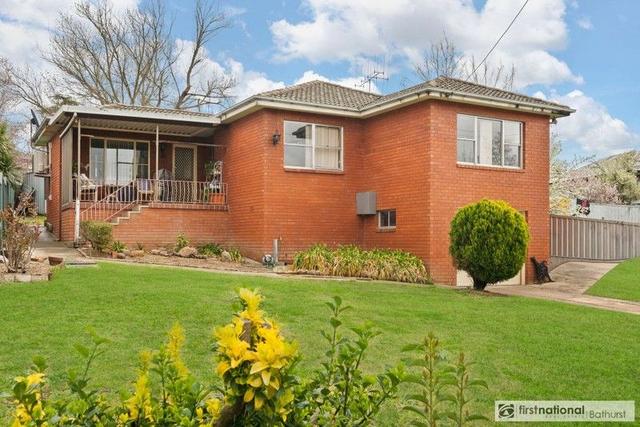51 Macquarie Street, NSW 2795