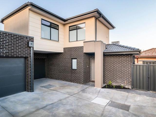 4/128 Widford  Street, VIC 3046