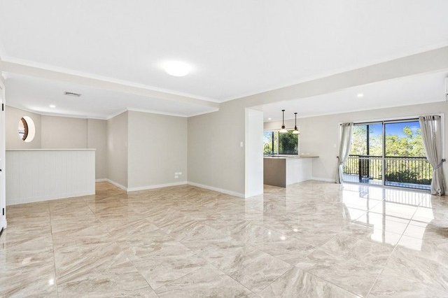 90 Tamworth Drive, QLD 4212