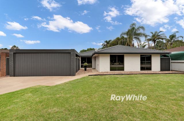 4 Mansell Drive, VIC 3500