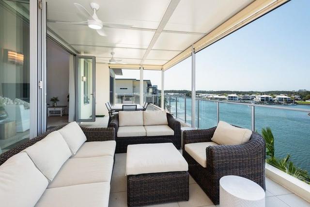 141/3-5 Pendraat Parade, QLD 4212