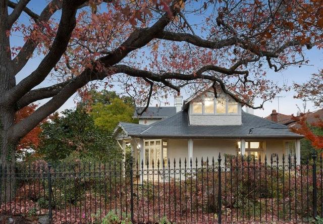4 Dorrington Avenue, VIC 3146