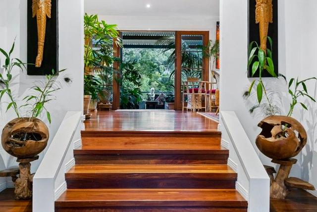 10 Des Quinlan Crescent, QLD 4228