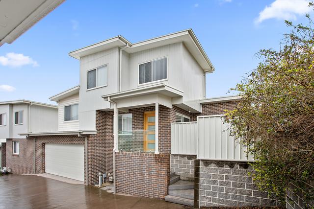 3/27 Whittaker Street, NSW 2529