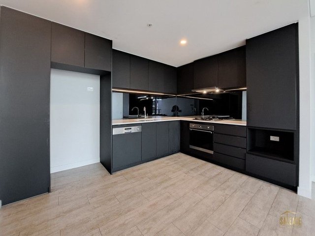 906/54 Soldiers Parade, NSW 2174