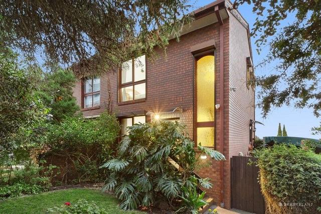 2/1 Carnarvon Street, VIC 3108