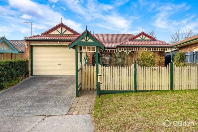 15 Adelong Court, VIC 3806