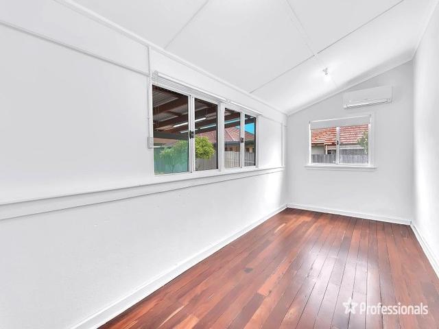 69 Walpole Street, WA 6102