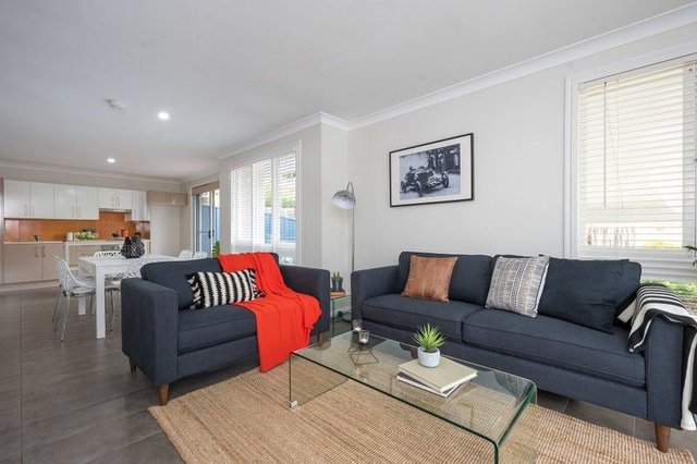 1/105 Hills Street, NSW 2250