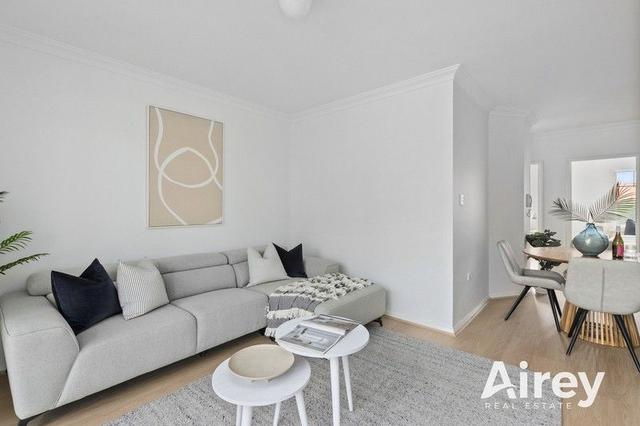 205/7-11 Heirisson Way, WA 6100