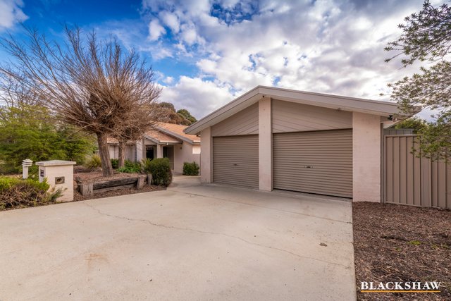 26 Loureiro Street, ACT 2906