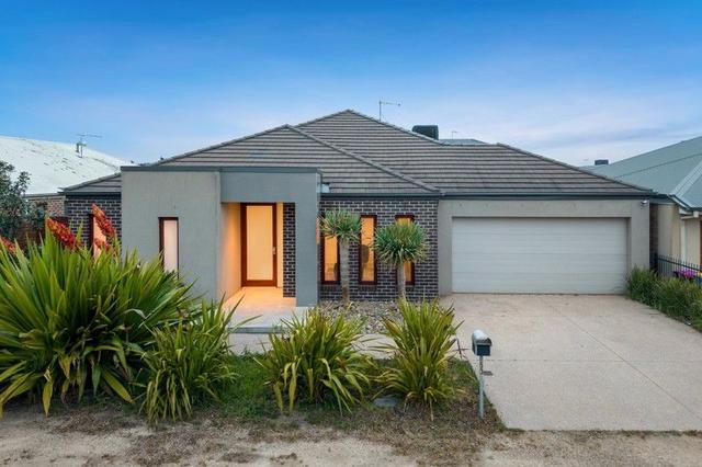 53 Wallara Waters Boulevard, VIC 3756